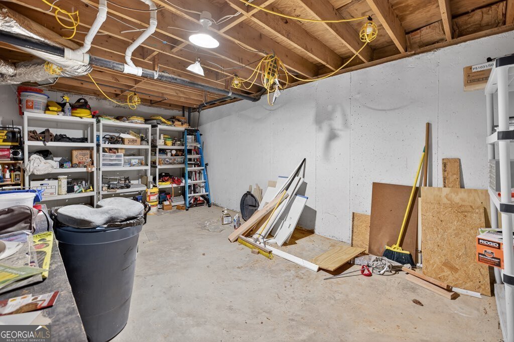 1382 Huntingford Drive Marietta - 33