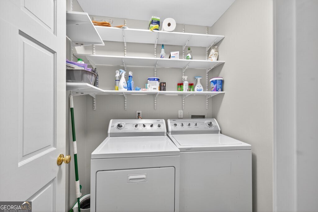 1382 Huntingford Drive Marietta - 43