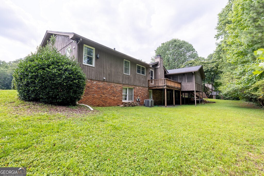 1382 Huntingford Drive Marietta - 6