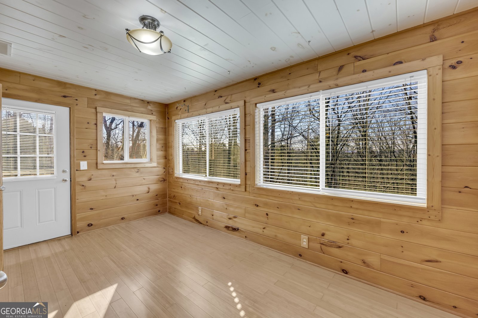 215 Stonehedge Drive Clarkesville - 27