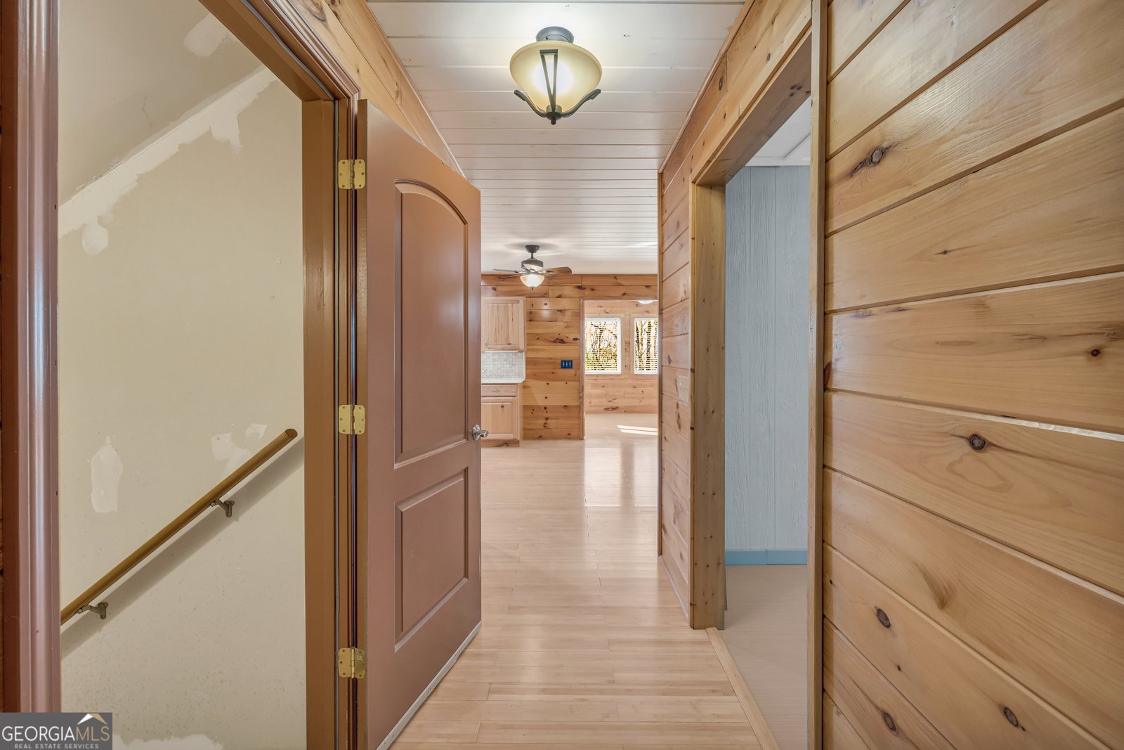 215 Stonehedge Drive Clarkesville - 30