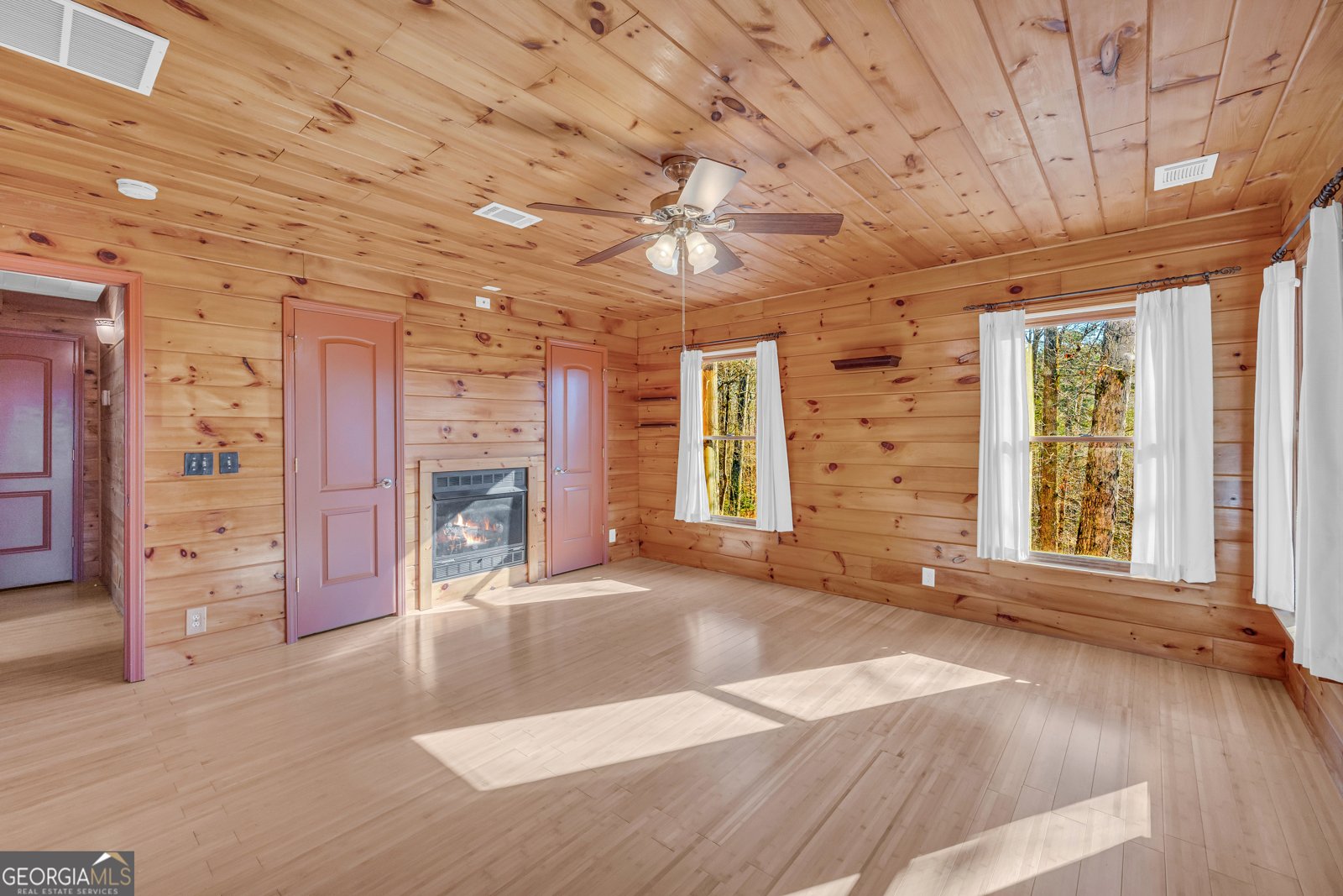 215 Stonehedge Drive Clarkesville - 32