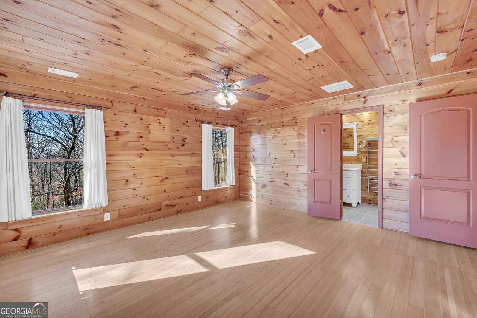 215 Stonehedge Drive Clarkesville - 34