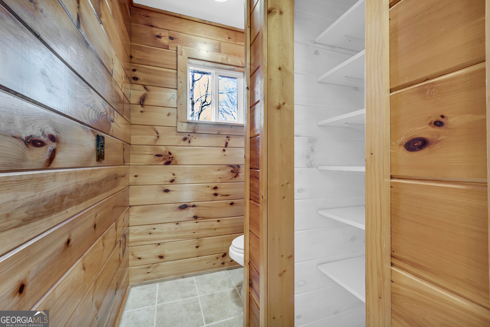 215 Stonehedge Drive Clarkesville - 38