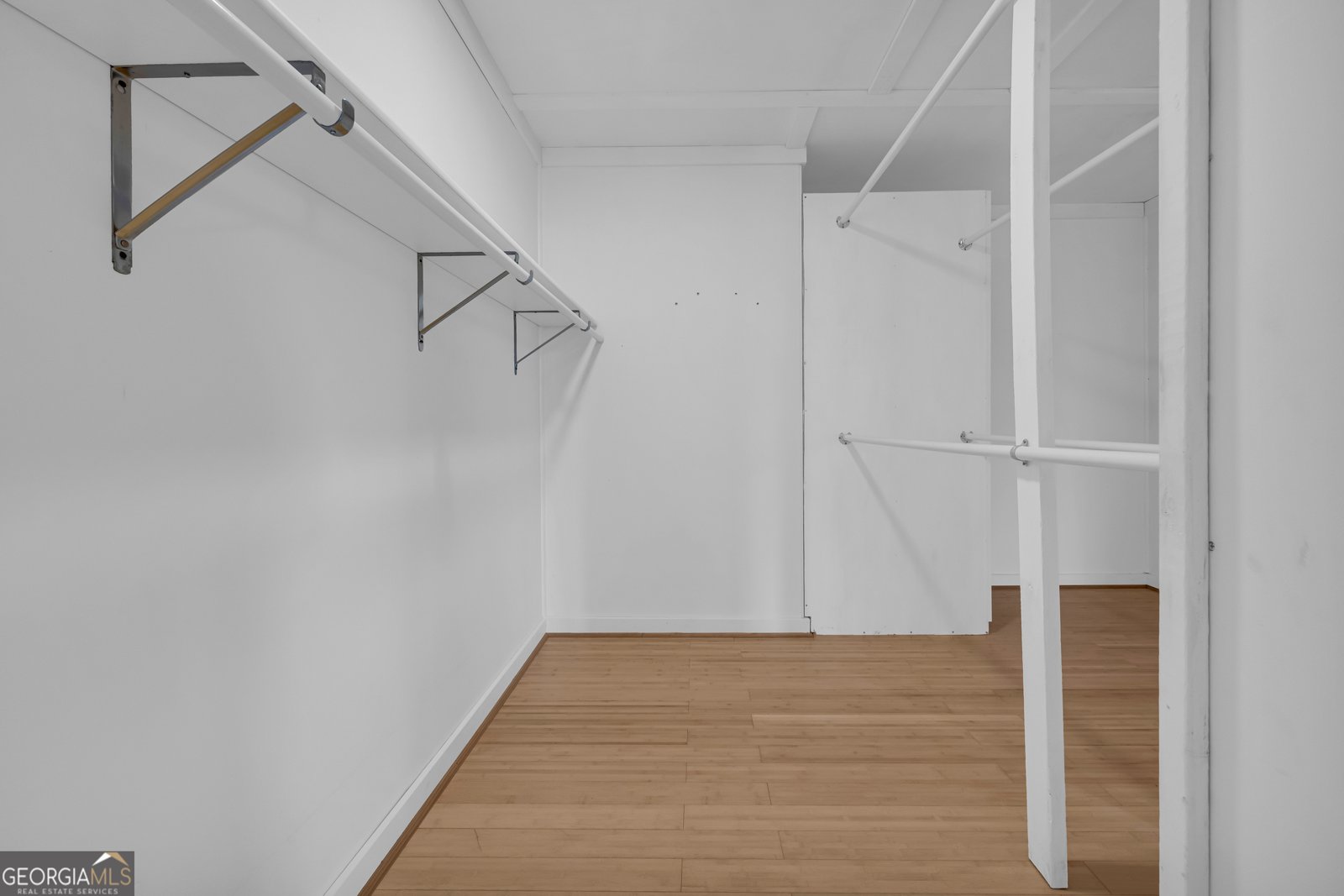 215 Stonehedge Drive Clarkesville - 40