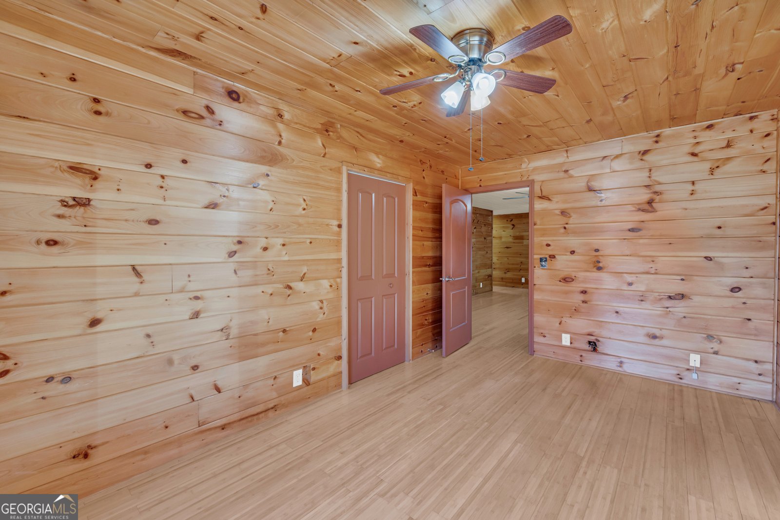 215 Stonehedge Drive Clarkesville - 45