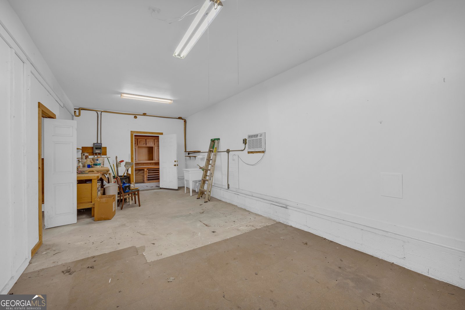 215 Stonehedge Drive Clarkesville - 73