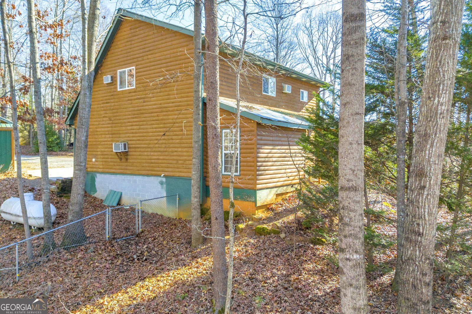 215 Stonehedge Drive Clarkesville - 82