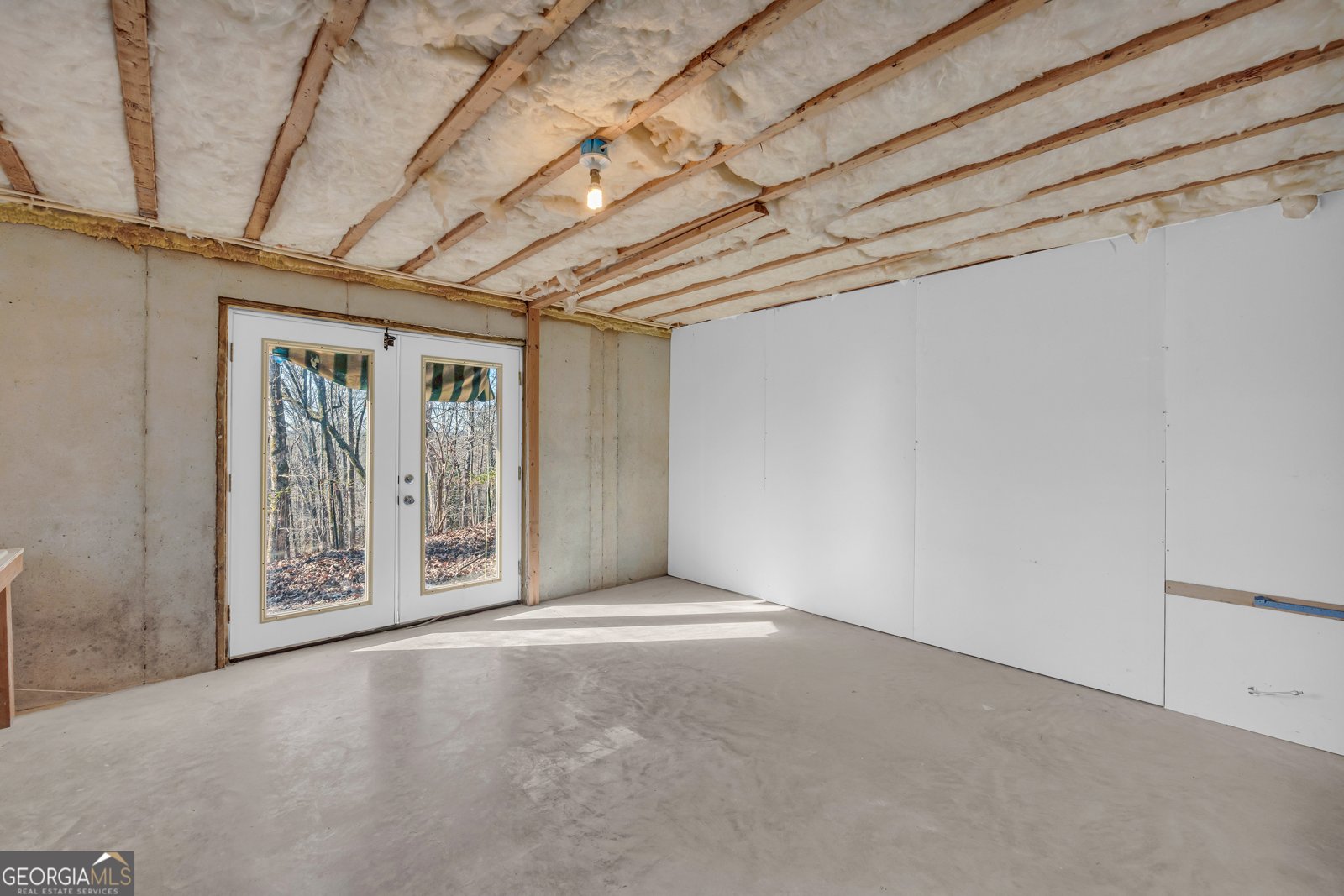 215 Stonehedge Drive Clarkesville - 91