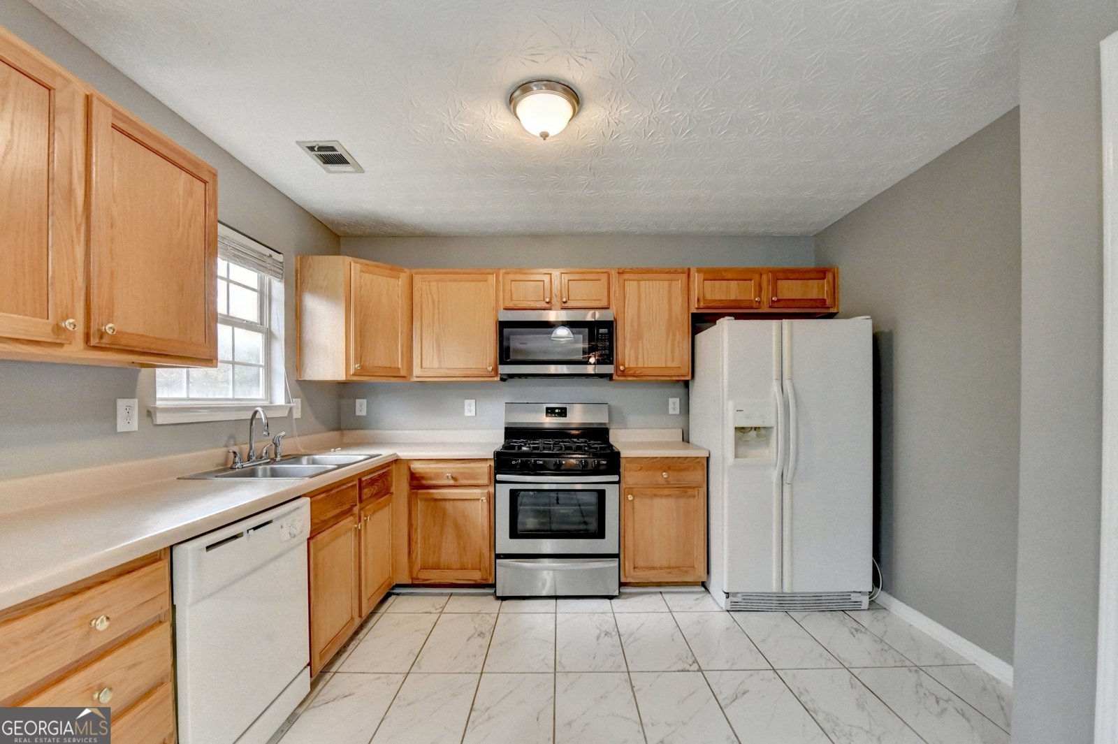 225 DAIRYLAND Covington - 11