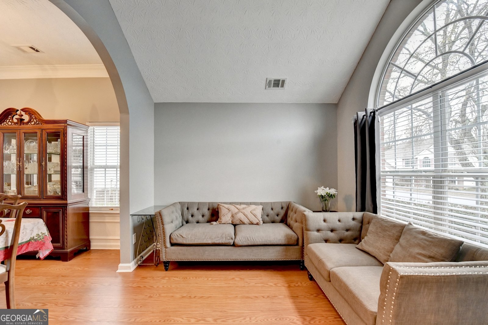 225 DAIRYLAND Covington - 28