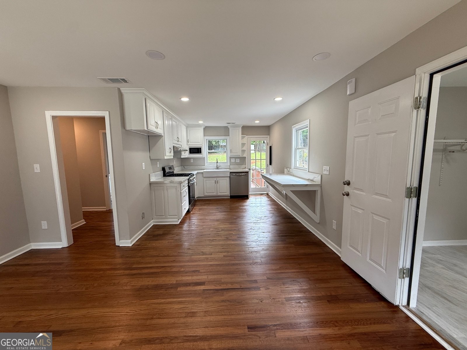 1631 Braeburn Drive Atlanta - 6