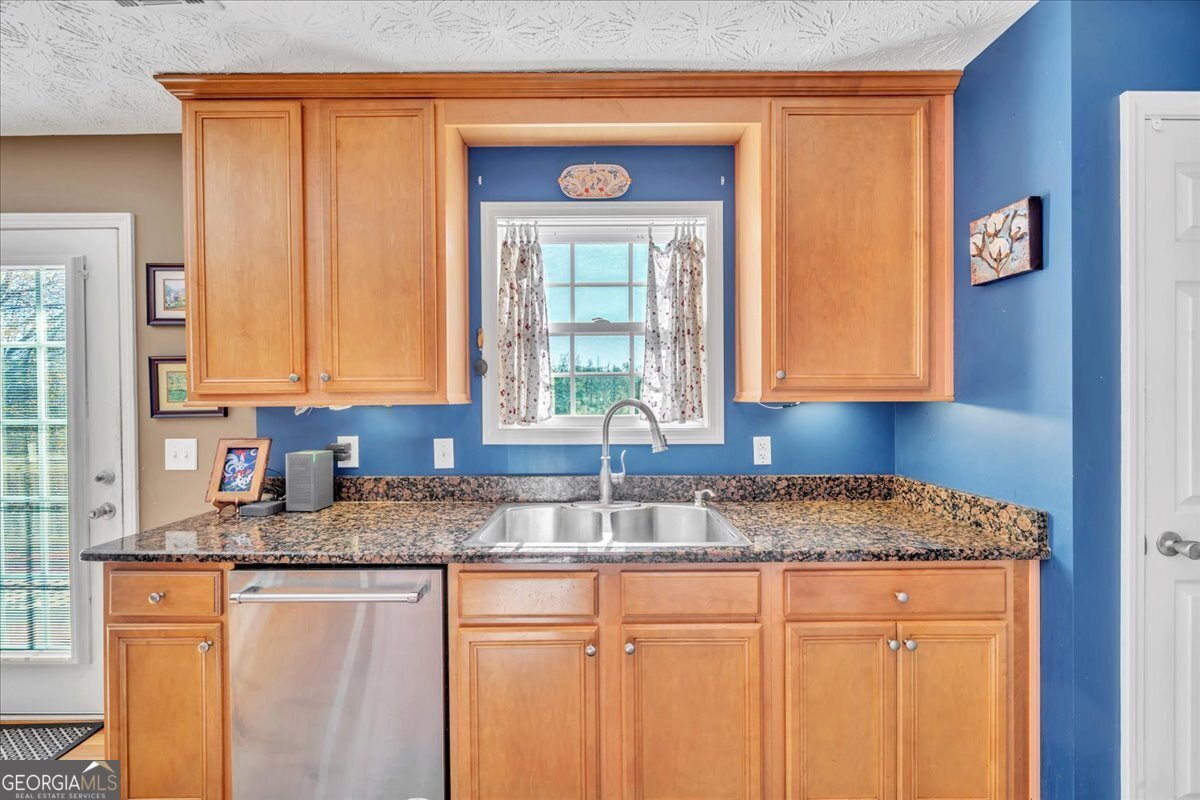 406 Horseshoe Bend Road Montezuma - 19