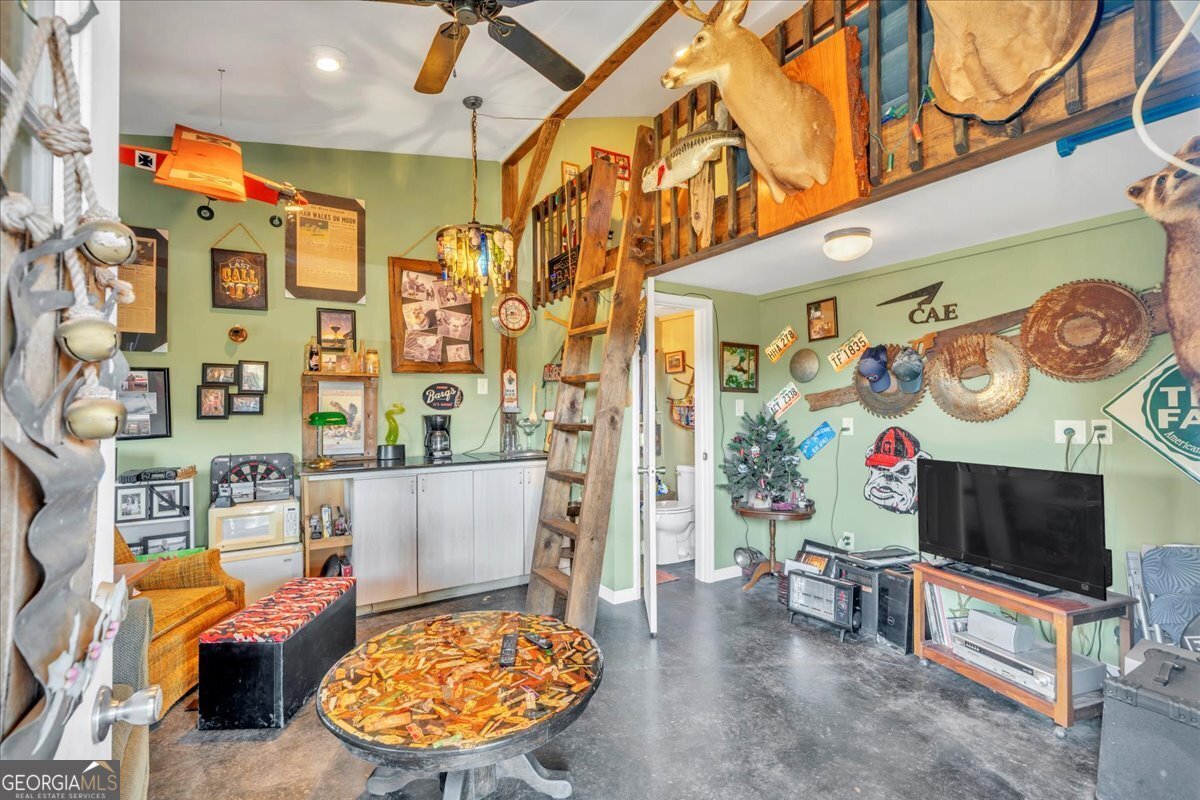 406 Horseshoe Bend Road Montezuma - 37