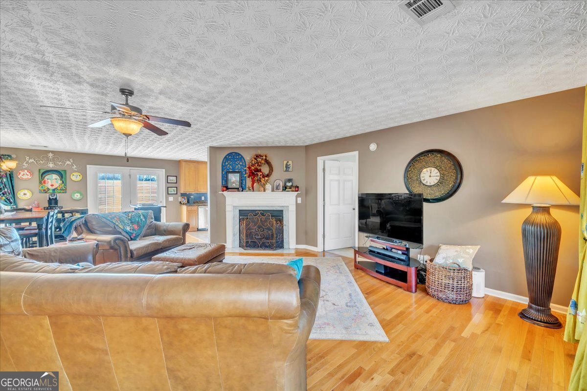 406 Horseshoe Bend Road Montezuma - 8