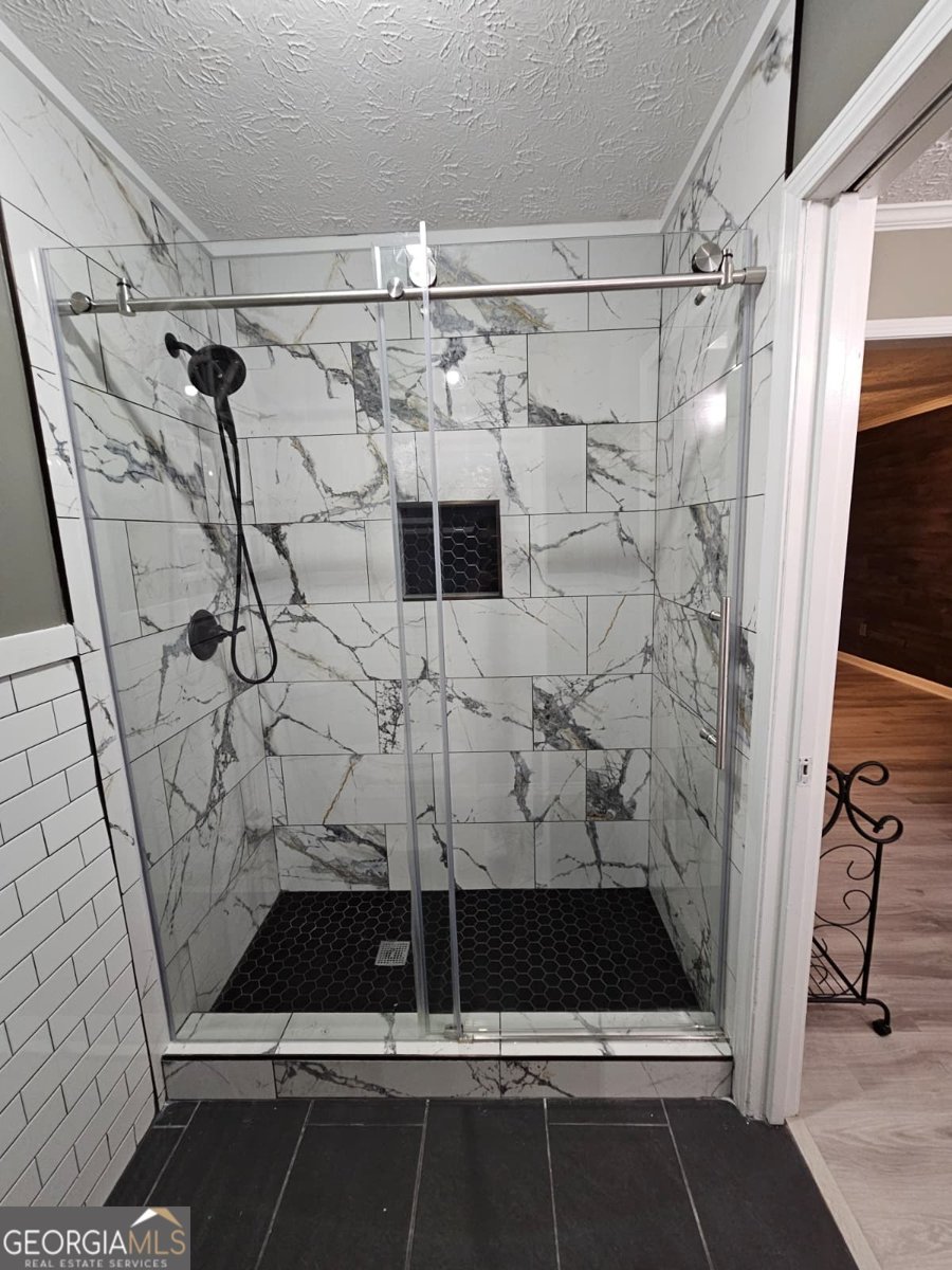 855 John Court Lawrenceville - 19