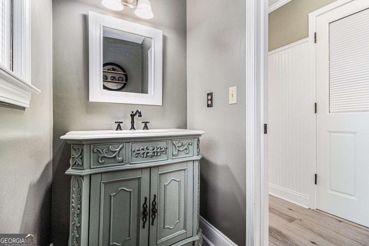 855 John Court Lawrenceville - 27