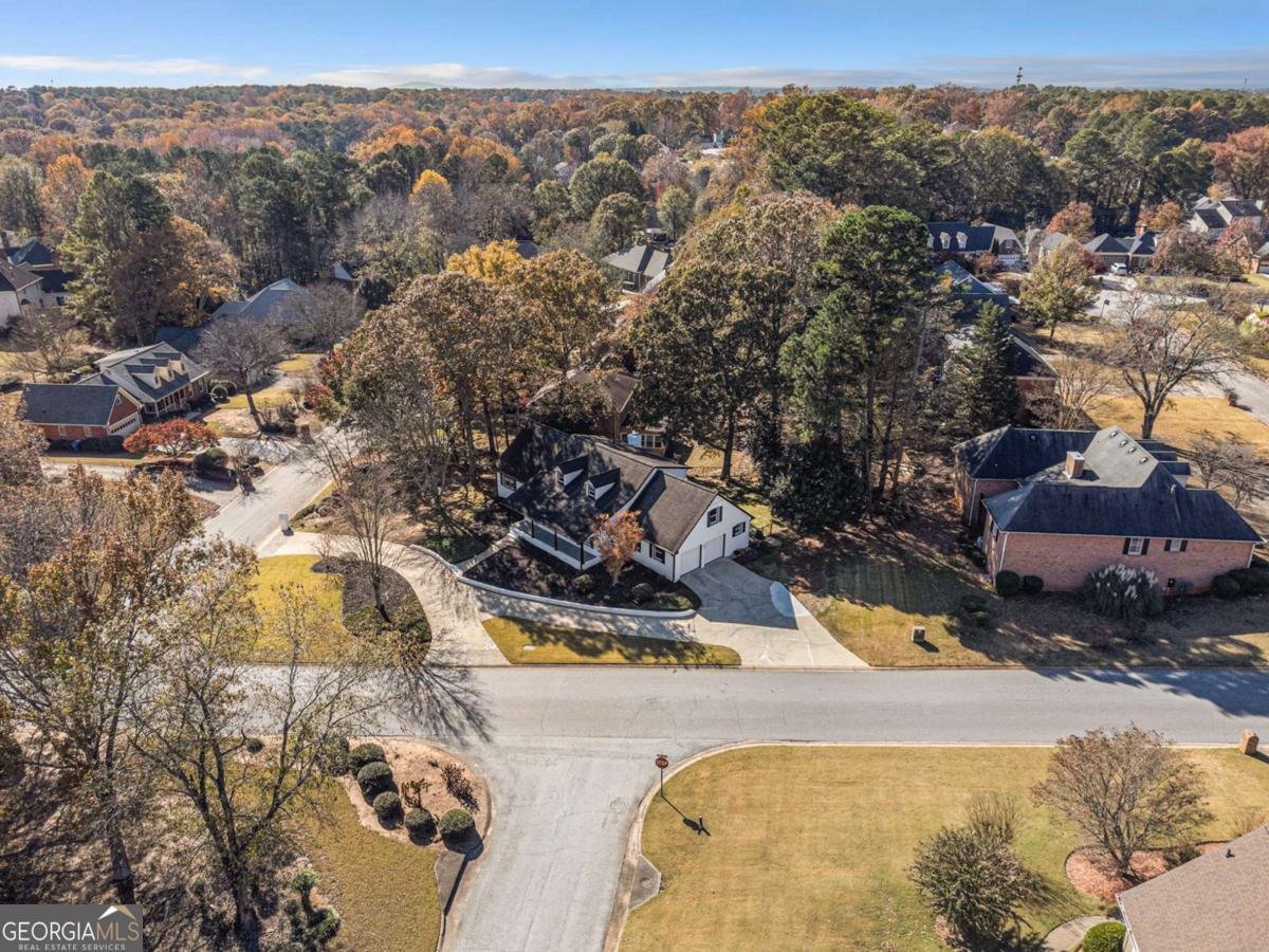 855 John Court Lawrenceville - 36