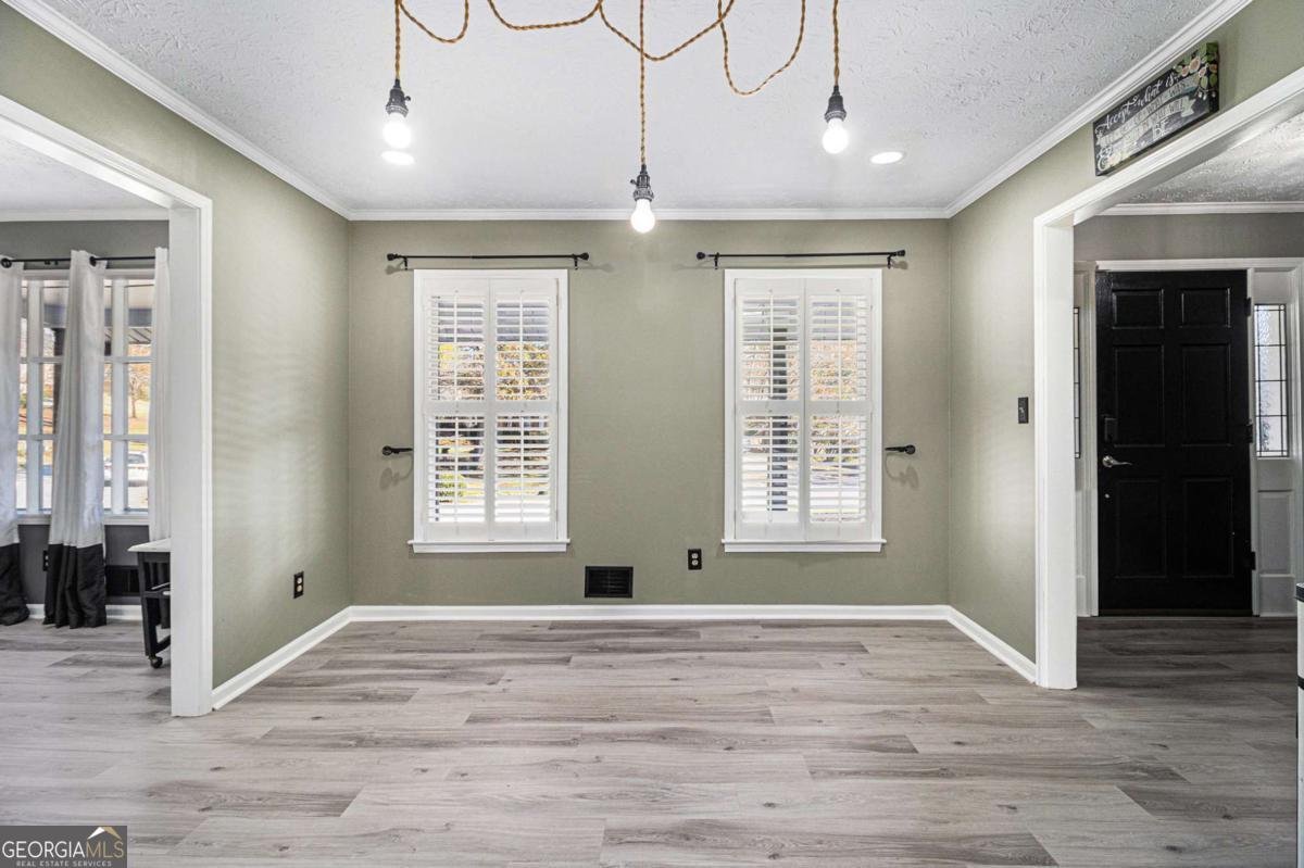 855 John Court Lawrenceville - 5