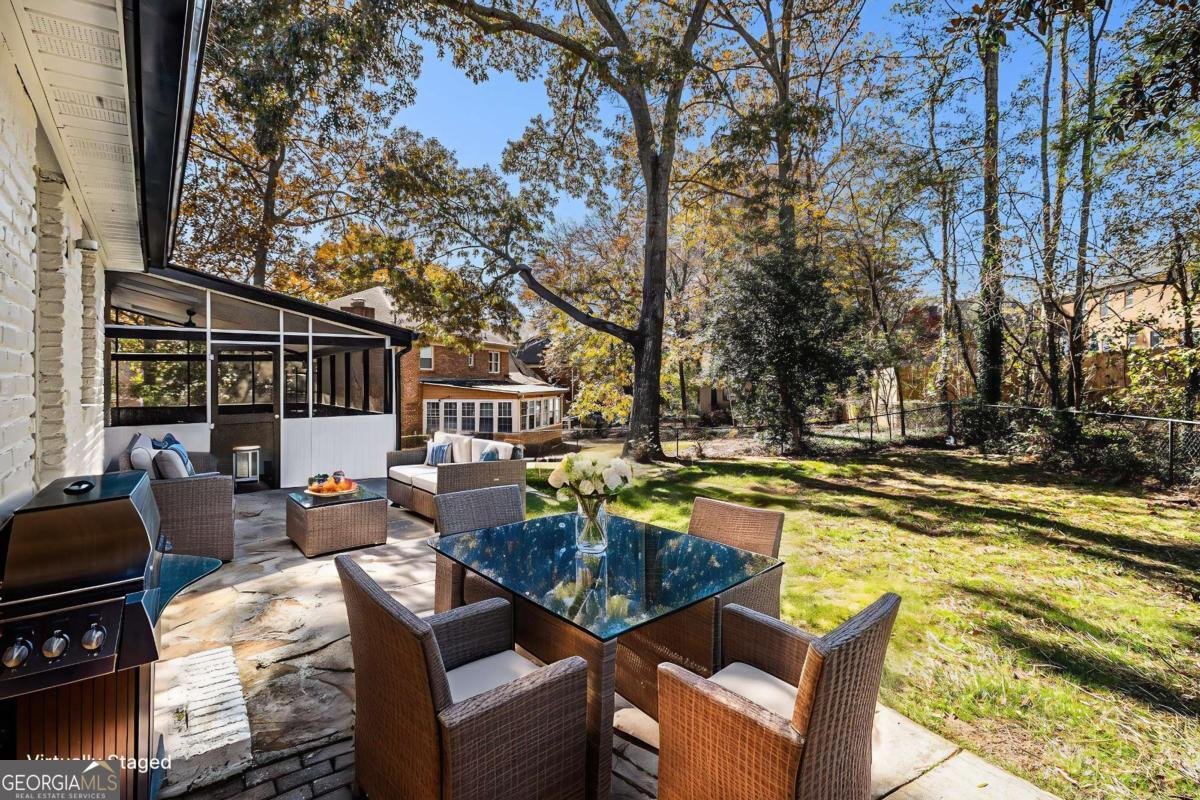 855 John Court Lawrenceville - 51