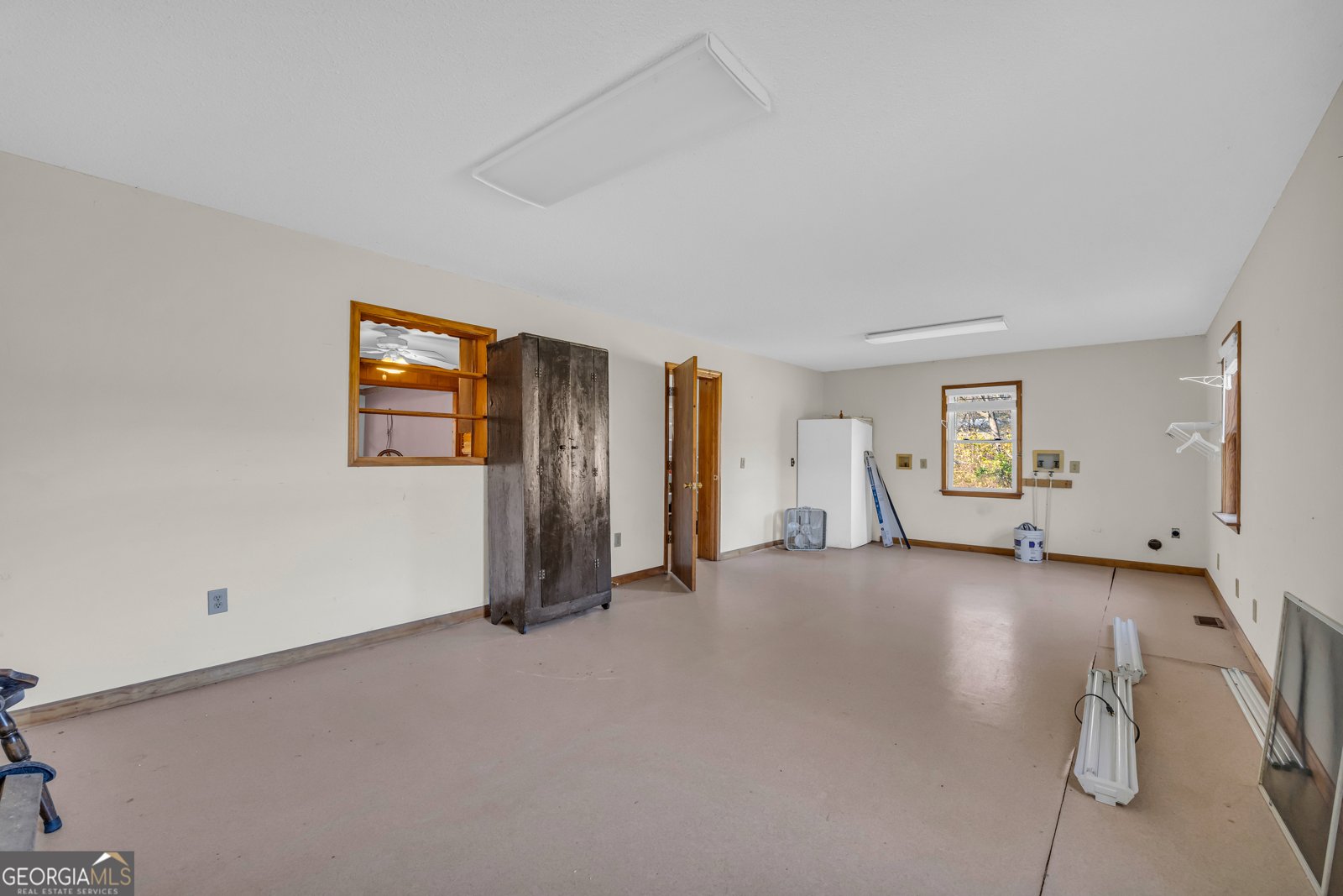 7660 Sandy Cross Road Carnesville - 59