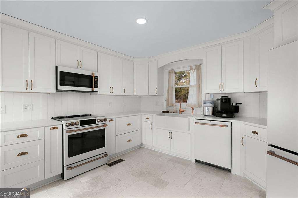 166 Big Springs Road Calhoun - 13