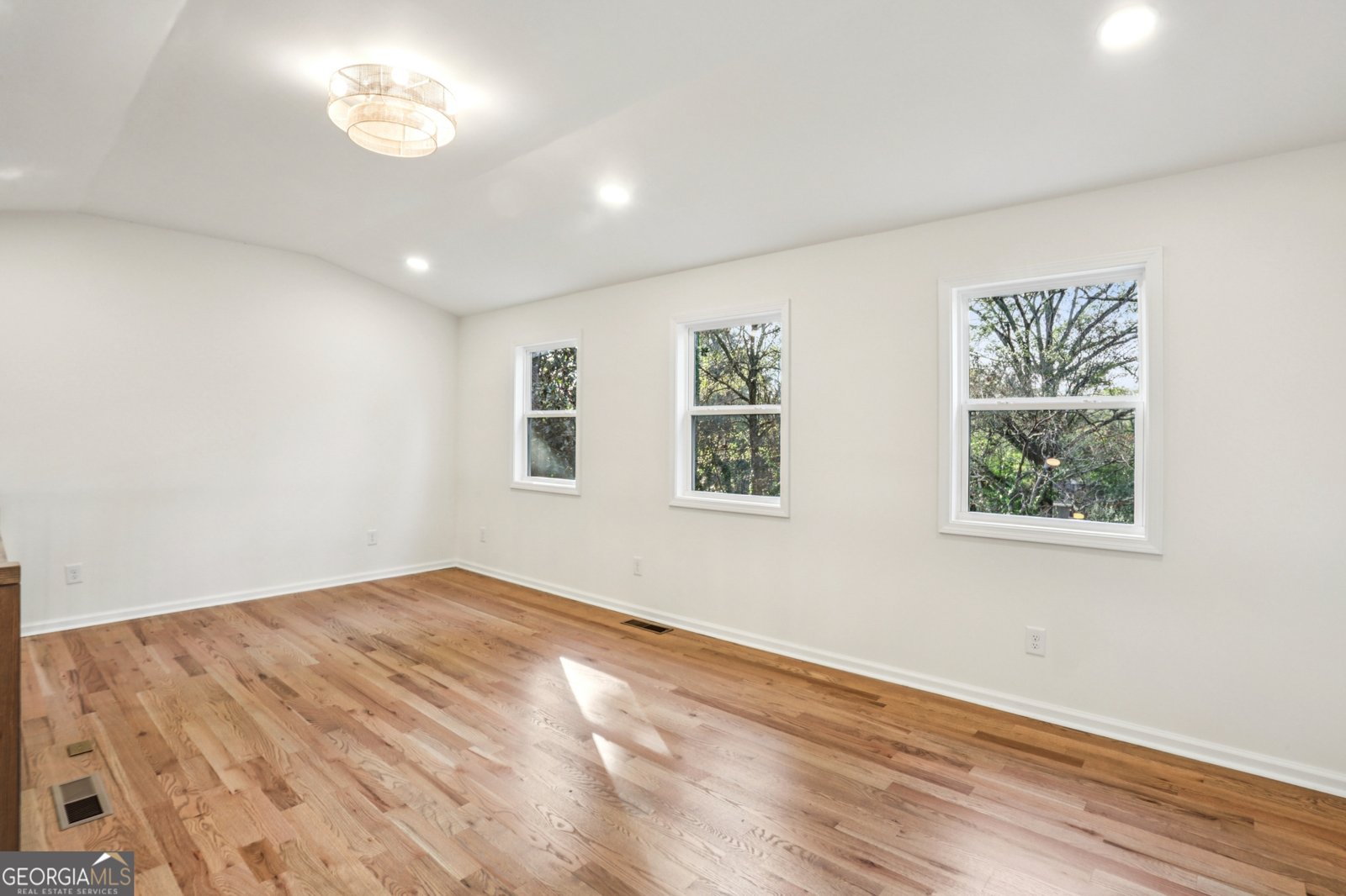 1045 Forrest Boulevard Decatur - 14