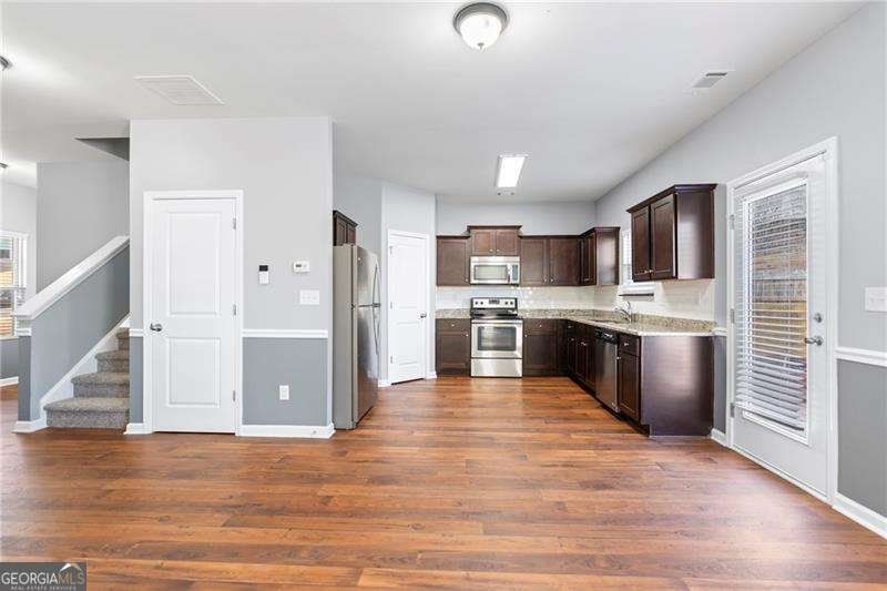 27 Autumn Canyon Path Cartersville - 8