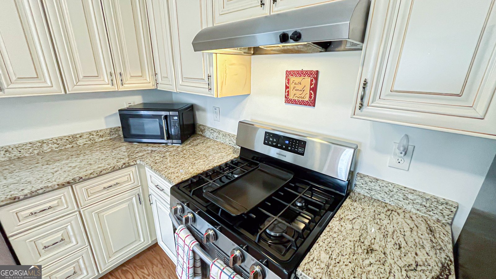 817 Lorraine Lane Stockbridge - 30