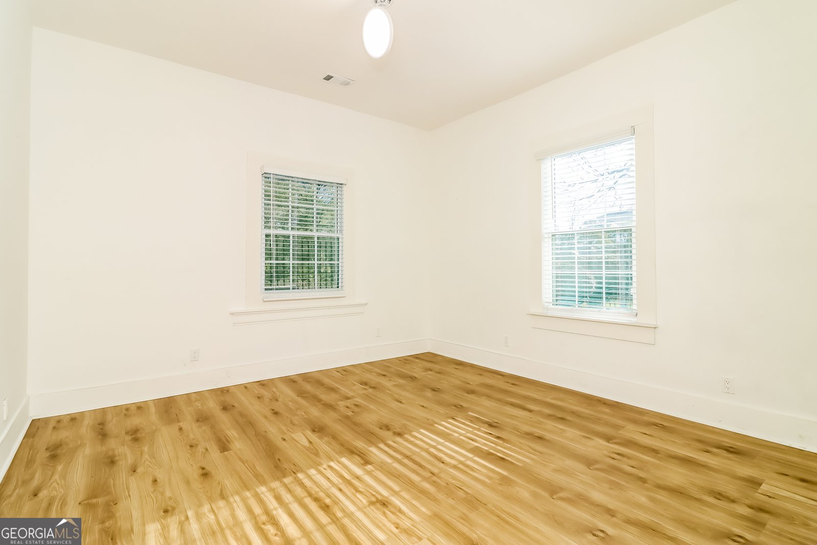 1463 Metropolitan Parkway Atlanta - 13