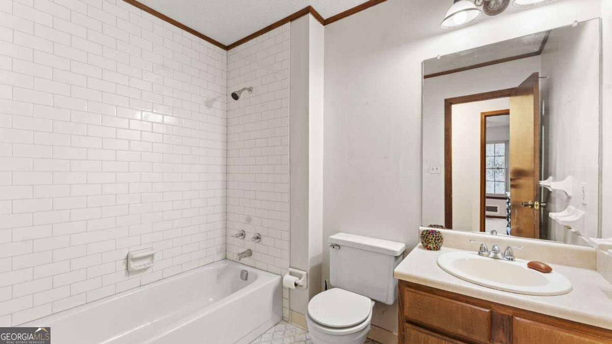 570 Candlewick Lane Lilburn - 14