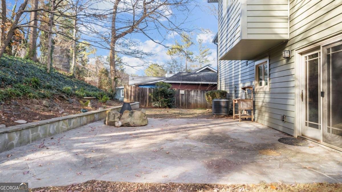 570 Candlewick Lane Lilburn - 27