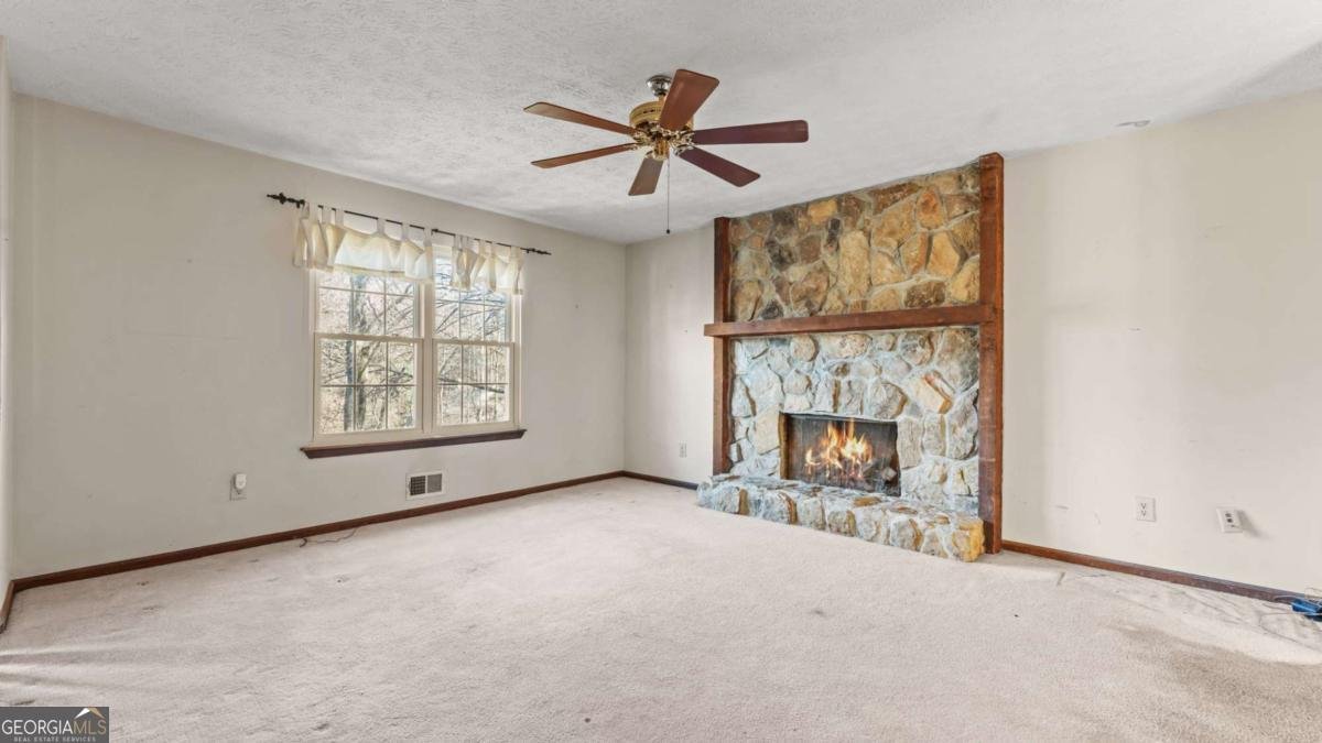 570 Candlewick Lane Lilburn - 5