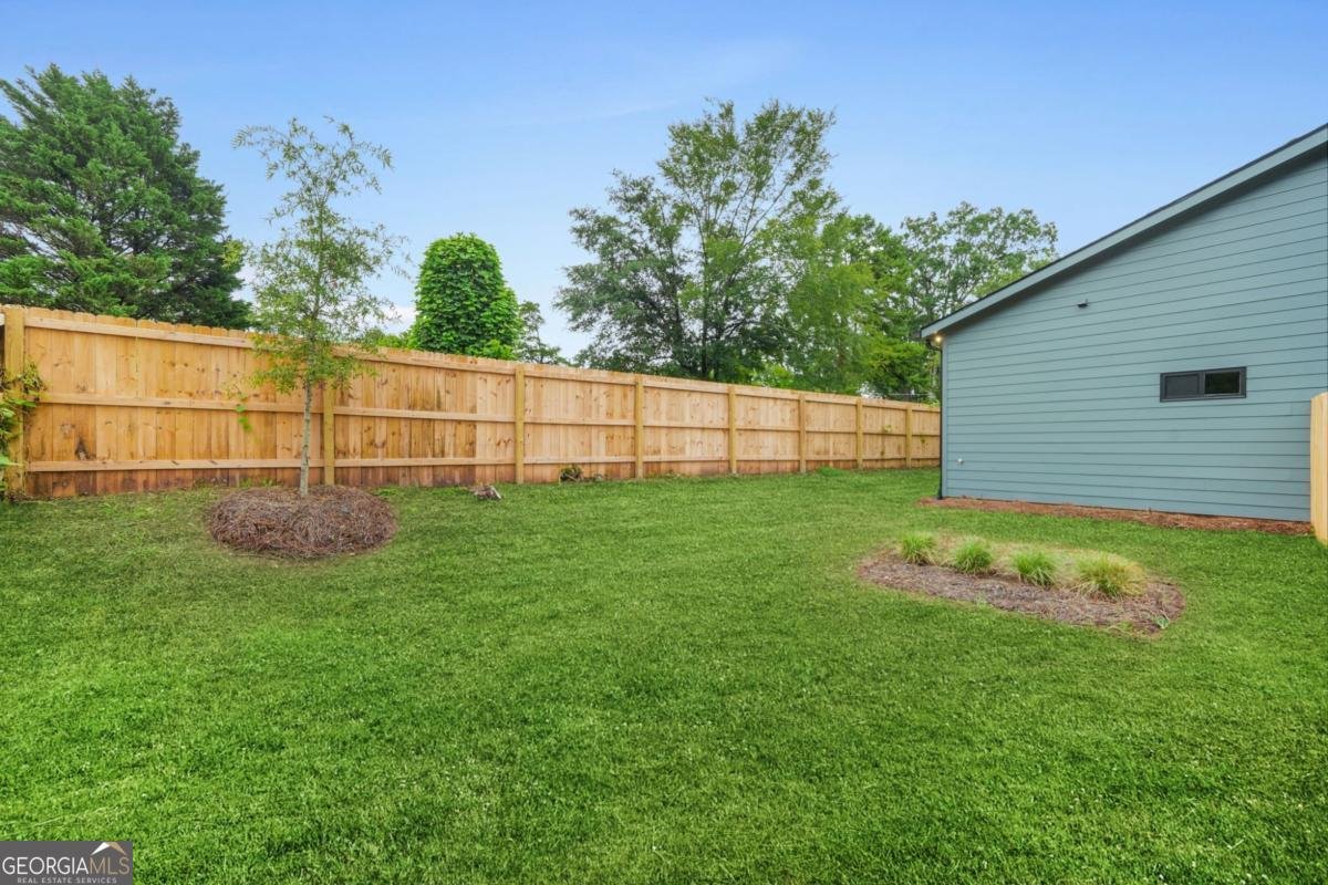 1223 Oakland Drive Atlanta - 38