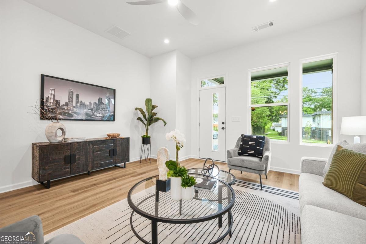 1223 Oakland Drive Atlanta - 4