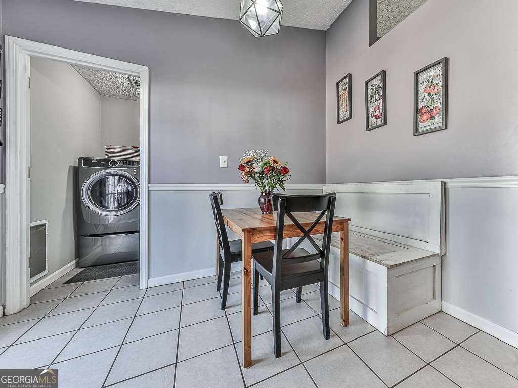 606 Bluff Drive Woodstock - 11