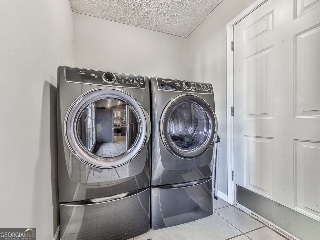 606 Bluff Drive Woodstock - 12