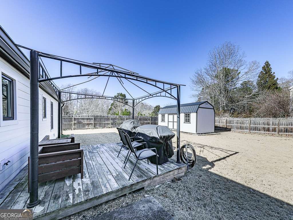 606 Bluff Drive Woodstock - 29