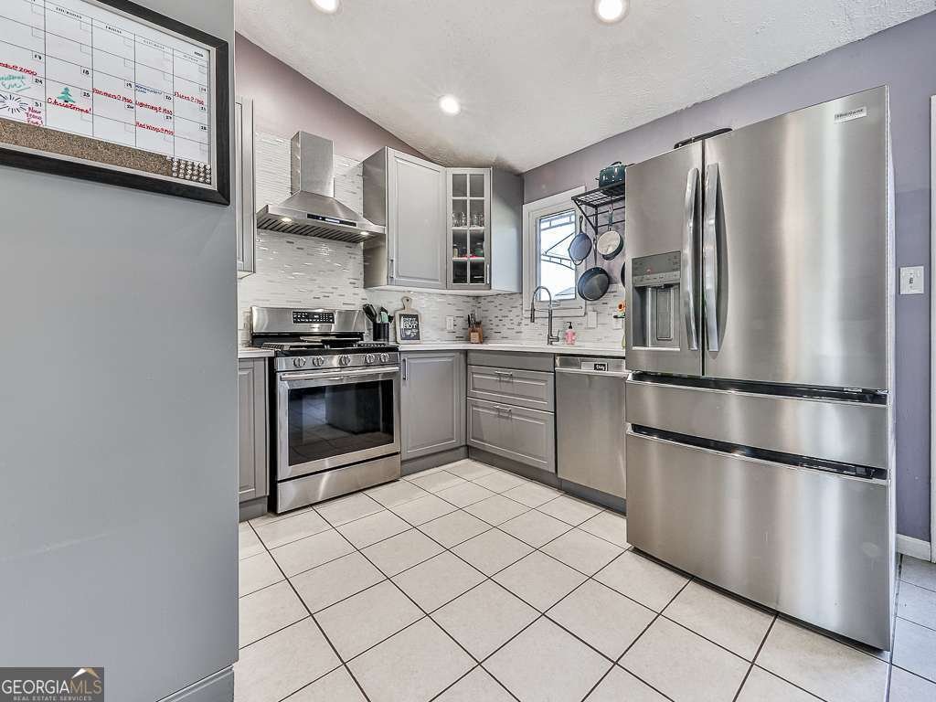 606 Bluff Drive Woodstock - 7