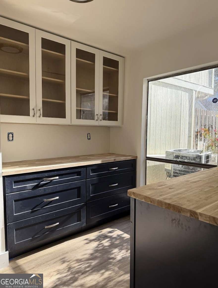 6373 Hawthorne Terrace Peachtree Corners - main photo