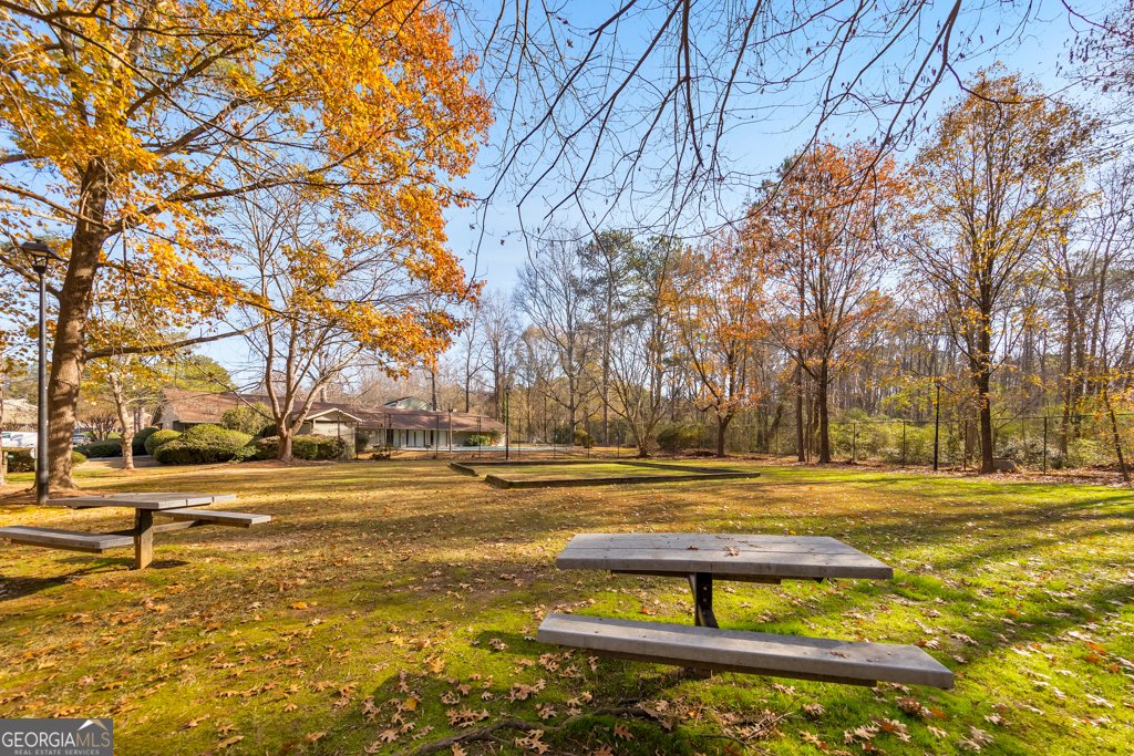 6373 Hawthorne Terrace Peachtree Corners - Photo 34