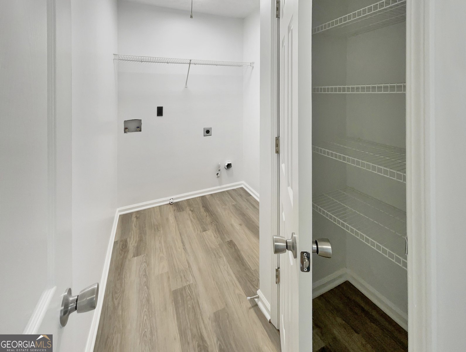 3184 Broadleaf Avenue South Fulton - 23