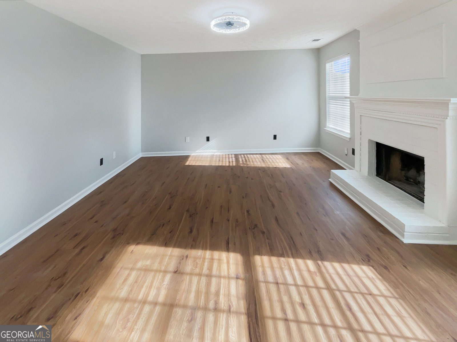 3184 Broadleaf Avenue South Fulton - 3