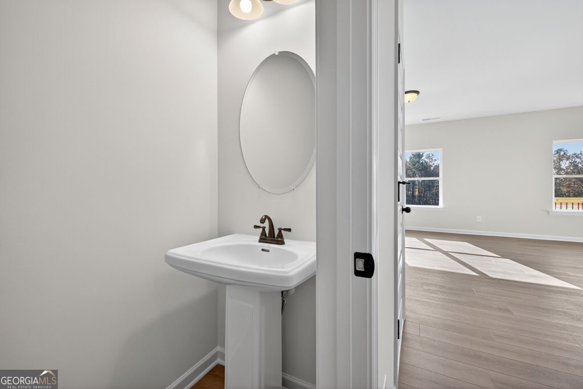 850 Kensington Street Kingston - 17