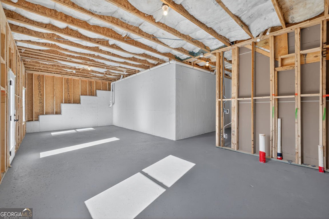 850 Kensington Street Kingston - 44