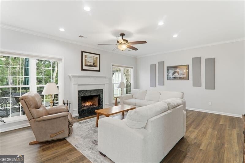 1555 Vine Leaf Drive Powder Springs - 17