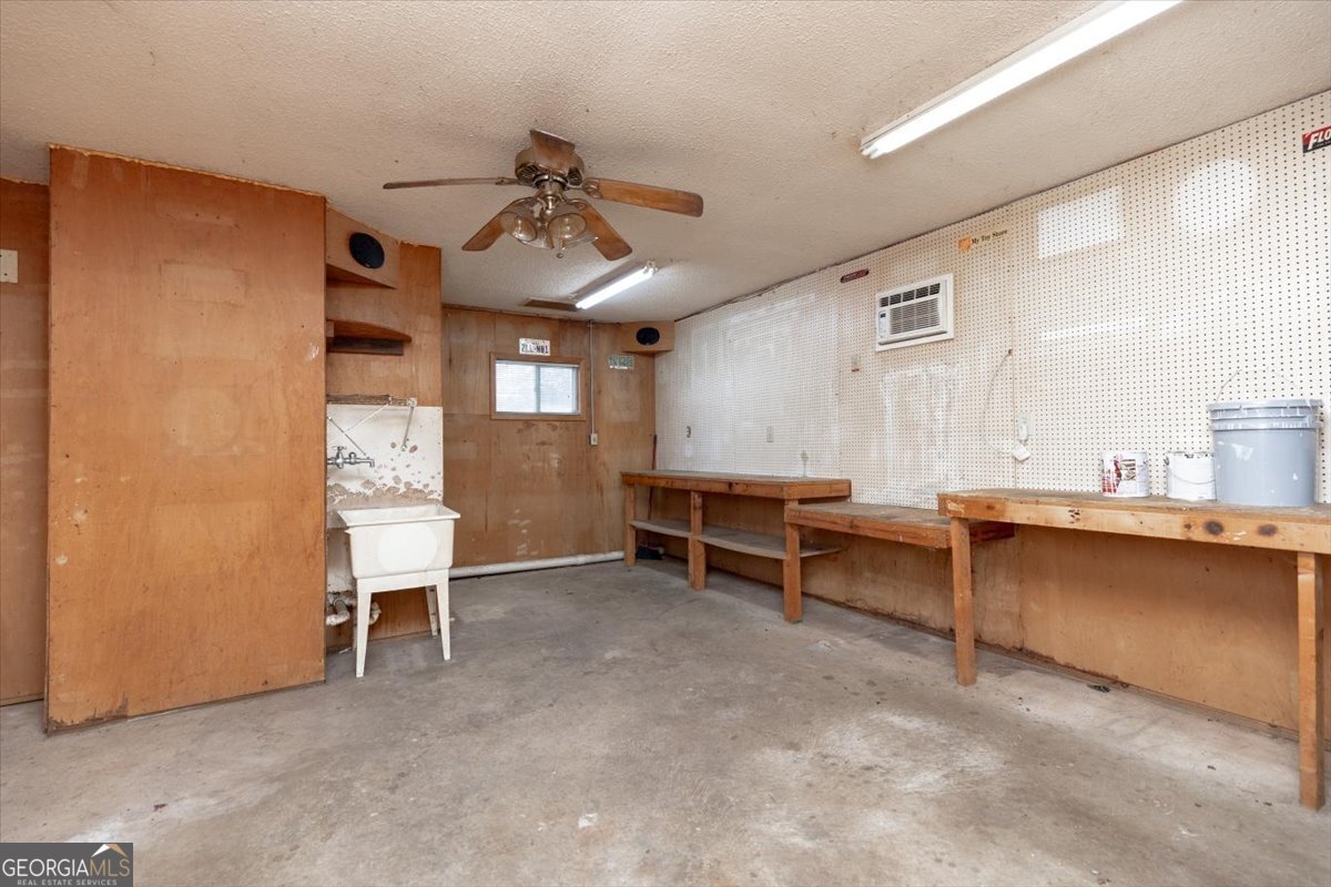 1027 Kathryn Ryals Road Warner Robins - 43