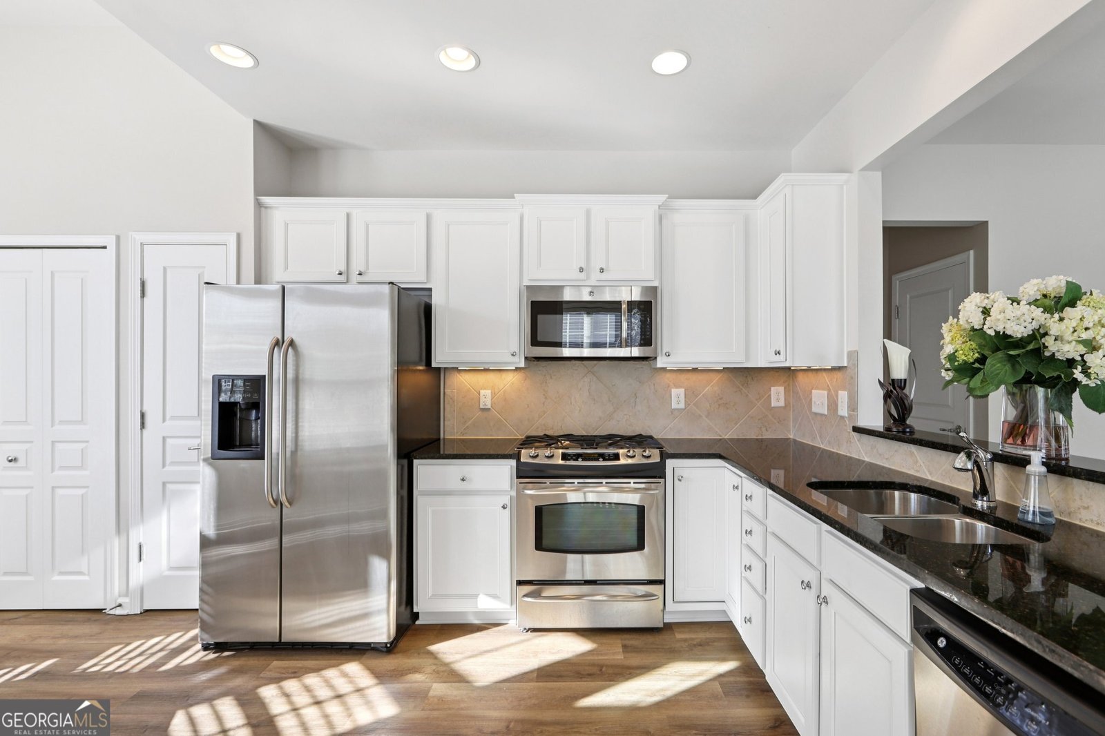 6221 Greenstone Circle Hoschton - 9