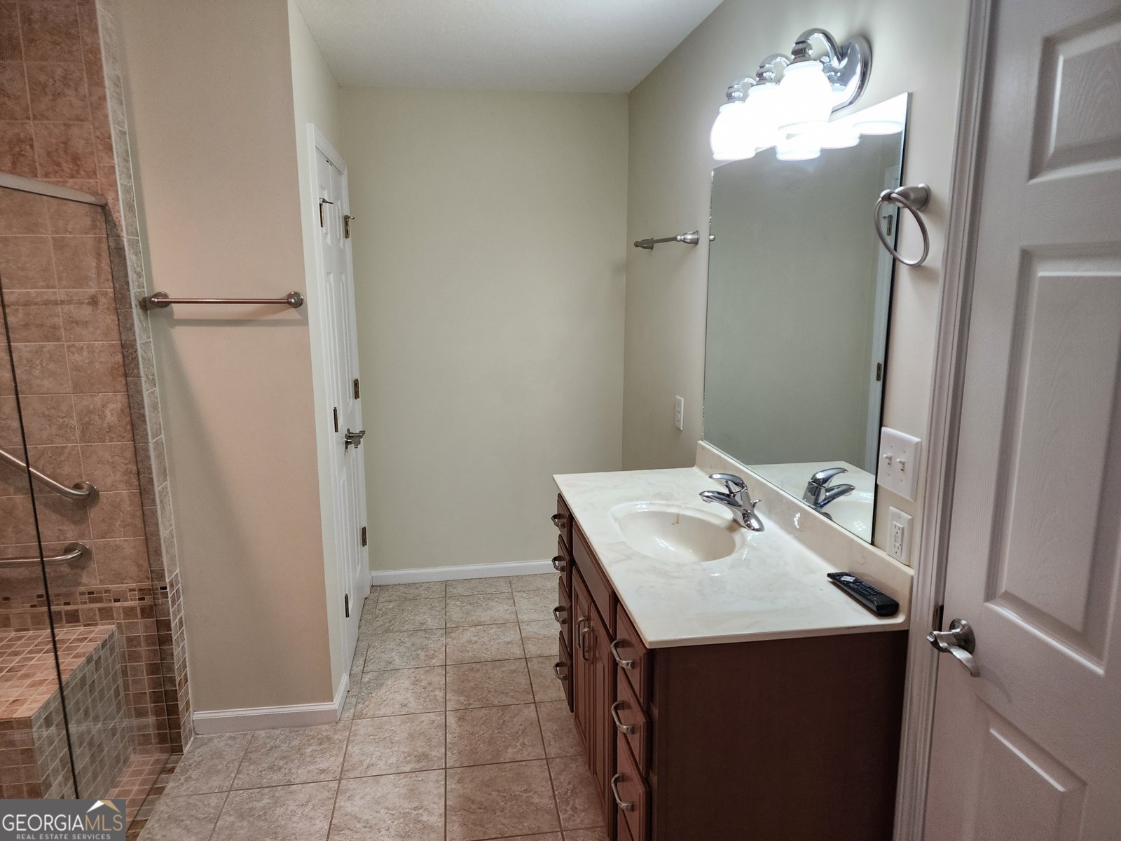 70 GOLDEN OAKS Drive Hartwell - 12