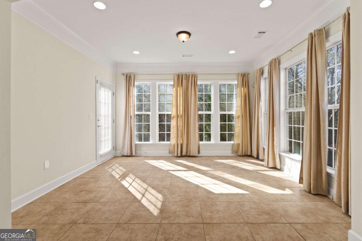 4385 Cadmium Drive Cumming - 23